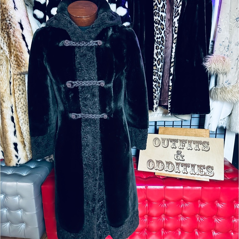 SAKS Fifth Avenue Borgana 60s Vintage Hooded Faux Fur Coat w/ Art Deco Clasps